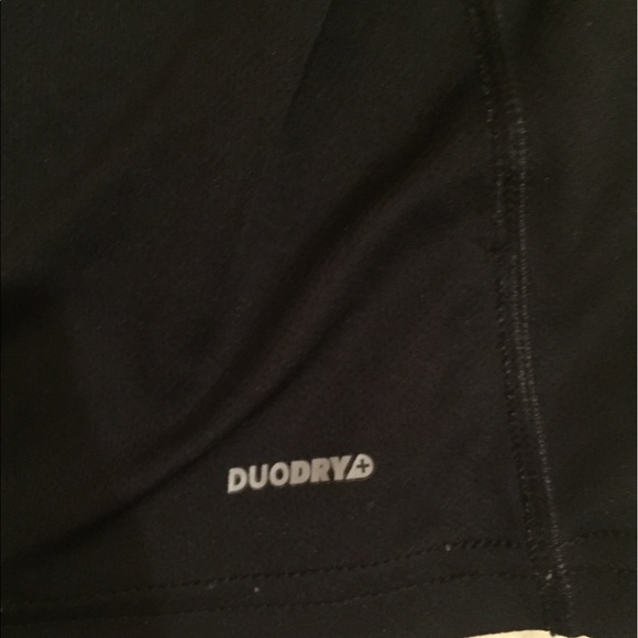 Champion Dri Fit T-shirt. - Picture 3 of 4